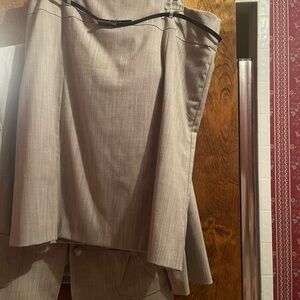 Elegant Tan Women's Skirt